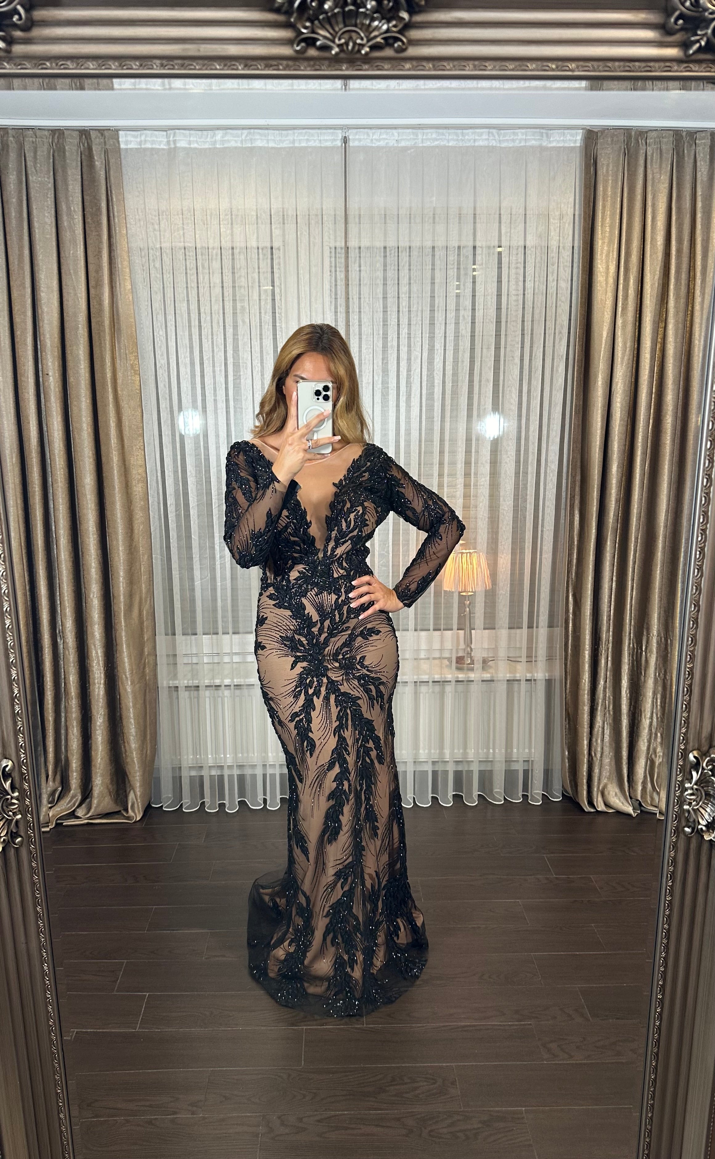 The Valentina dress